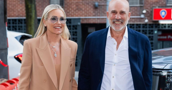 Yolanda Hadid with boyfriend Joseph Jingoli