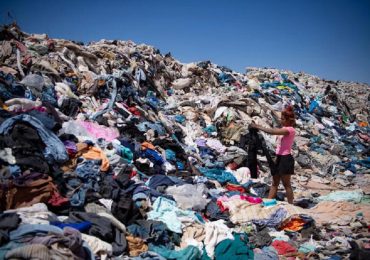 Can Canada tackle fashion waste?
